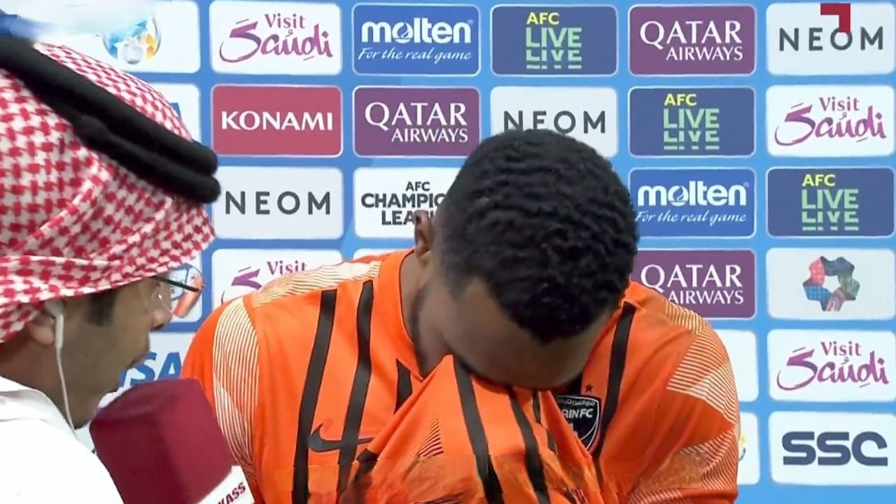 حارس العين يبكي بعد تأهل فريقه إلى النهائي .. فيديو