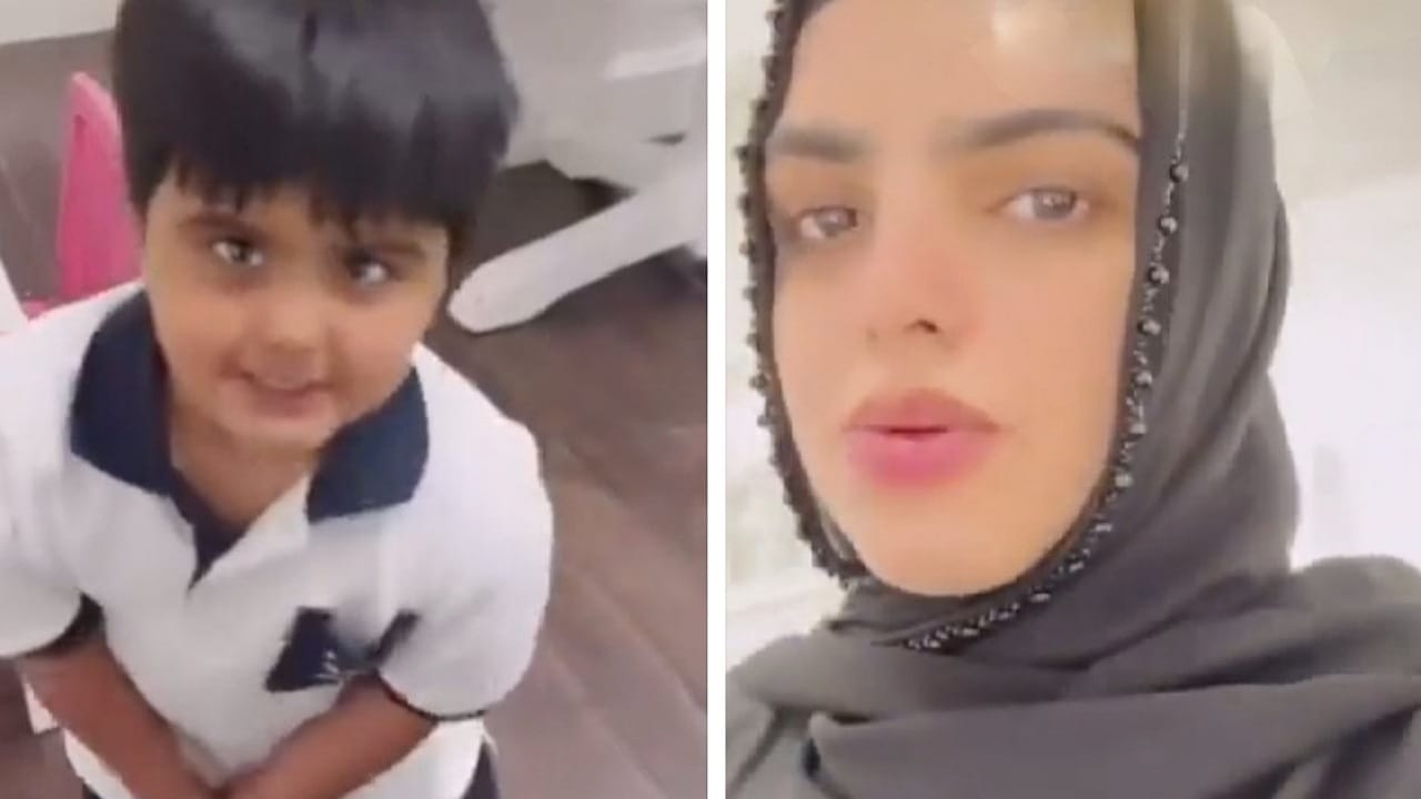 سارة الودعاني توثق غيرة ابنها عليها بعدما رأى رجل يلتقط سيلفي معها.. فيديو