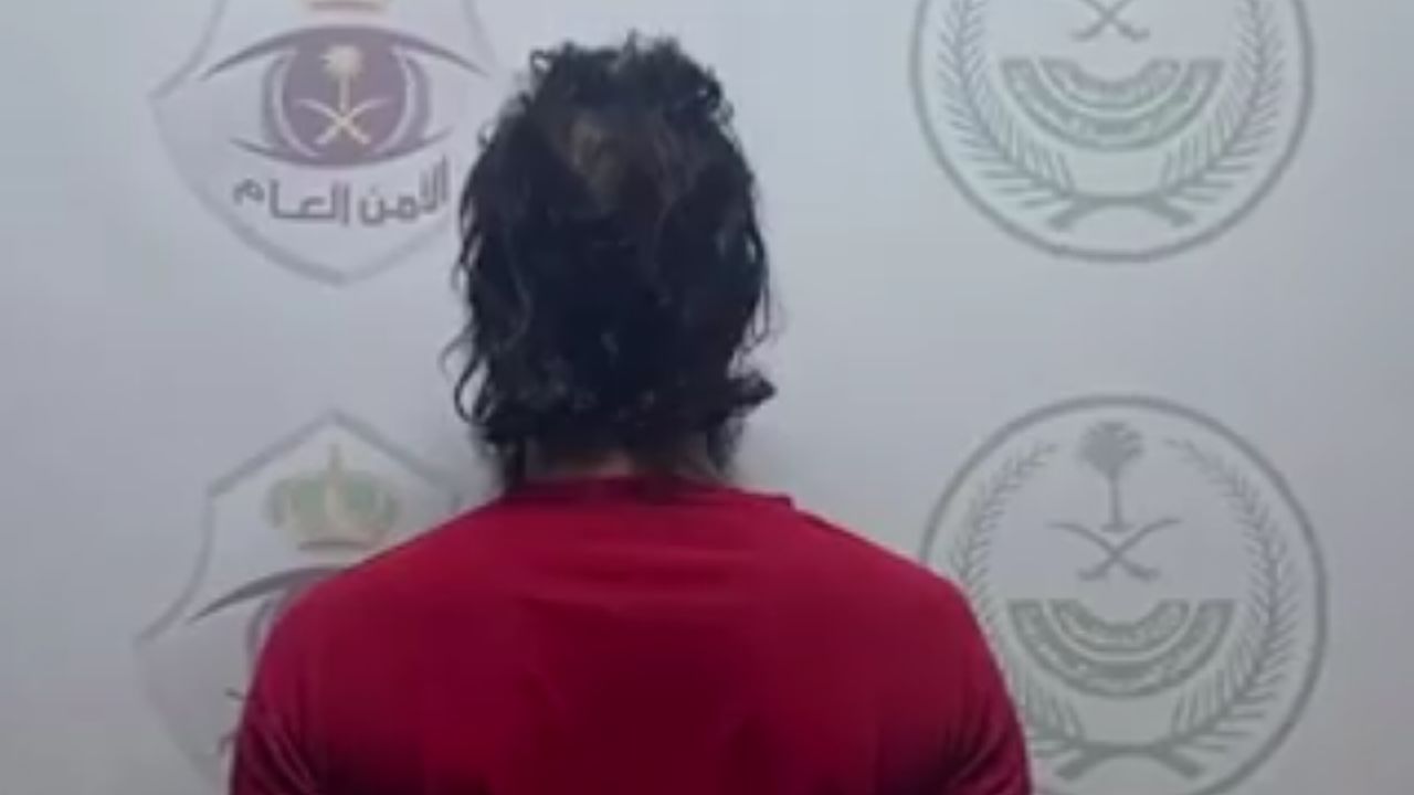 ضبط مقيم لتحرشه بامرأة في المدينة المنورة .. فيديو