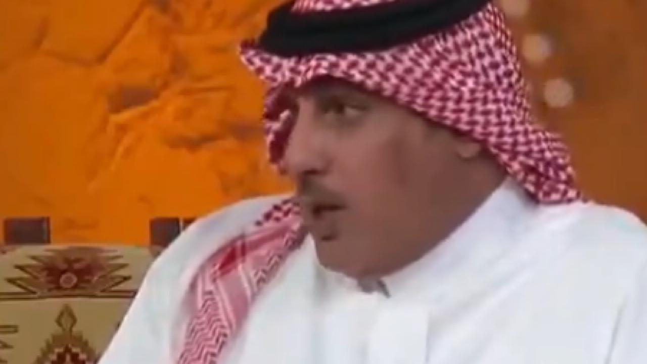 عبدالعزيز الدوسري‬⁩ : أتعاطف مع مدرب ⁧‫الاتحاد‬⁩ .. فيديو