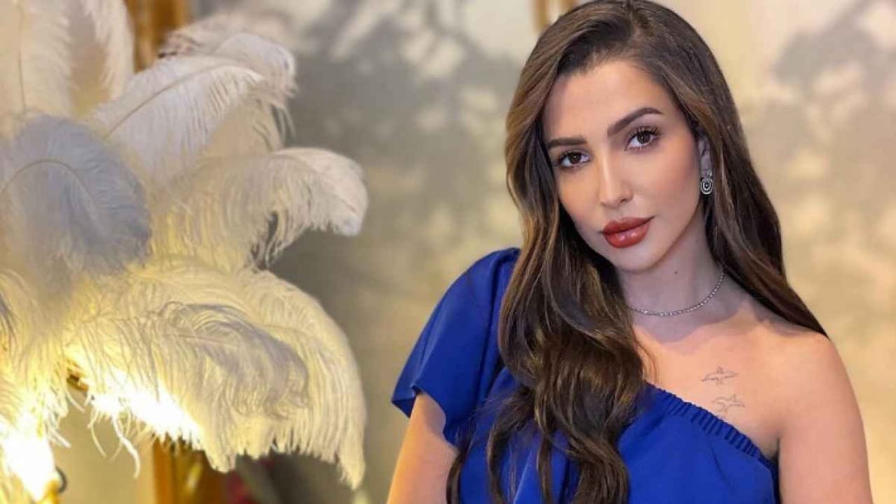 رندا حجاج تكشف عن دخلها الشهري من السوشيال ميديا.. فيديو