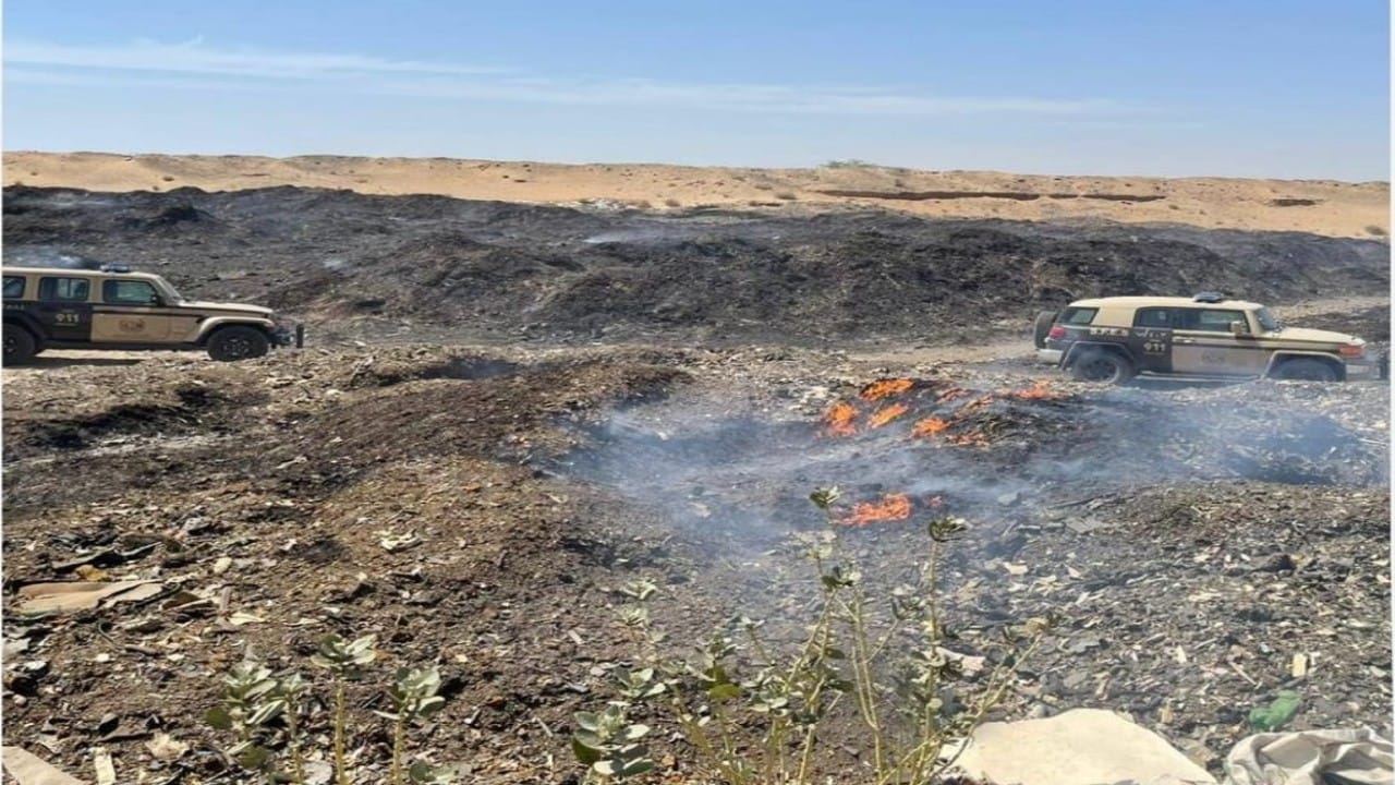 ضبط مخالف لتلويثه البيئة بحرق مخلفات صناعية في جدة