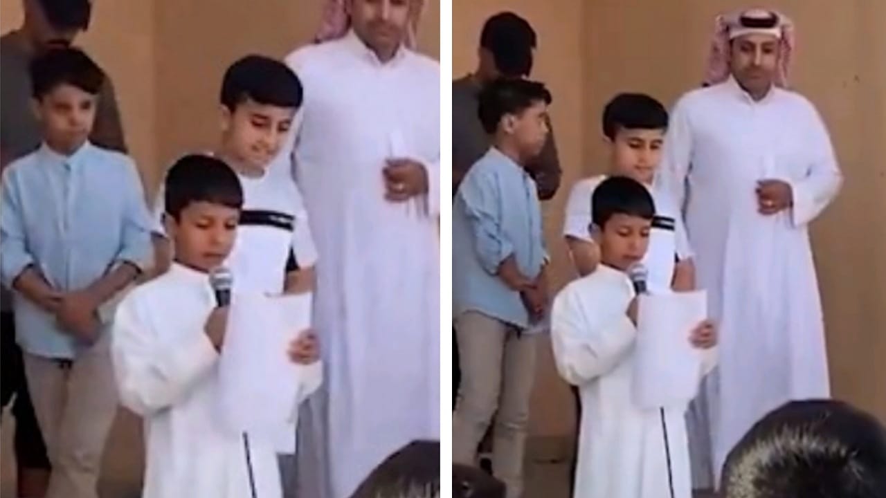 قصة وفاء طالب لمعلمه المتوفي .. فيديو