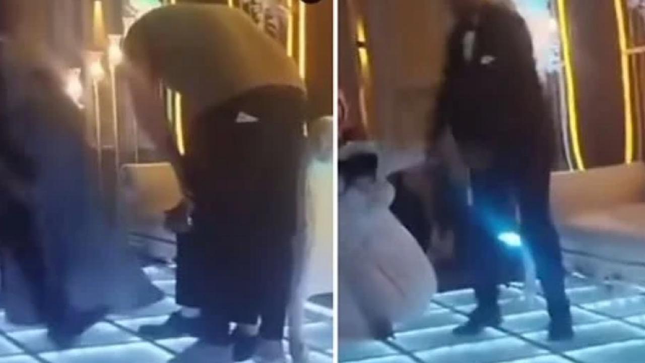 مقطع لشاب يضرب عروسته خلال حفل زفافهما يثير الغضب .. فيديو
