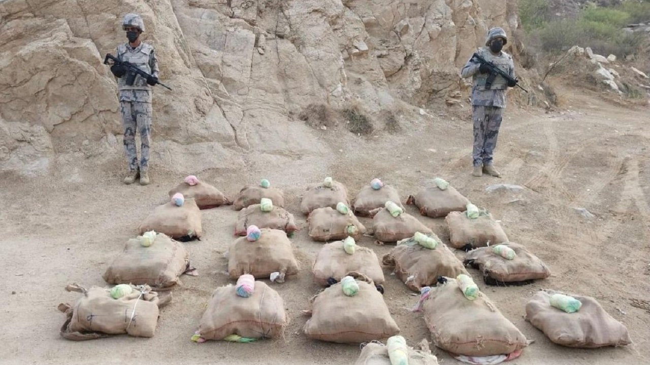 إحباط تهريب 420 كيلوجرام من القات المخدر بجازان