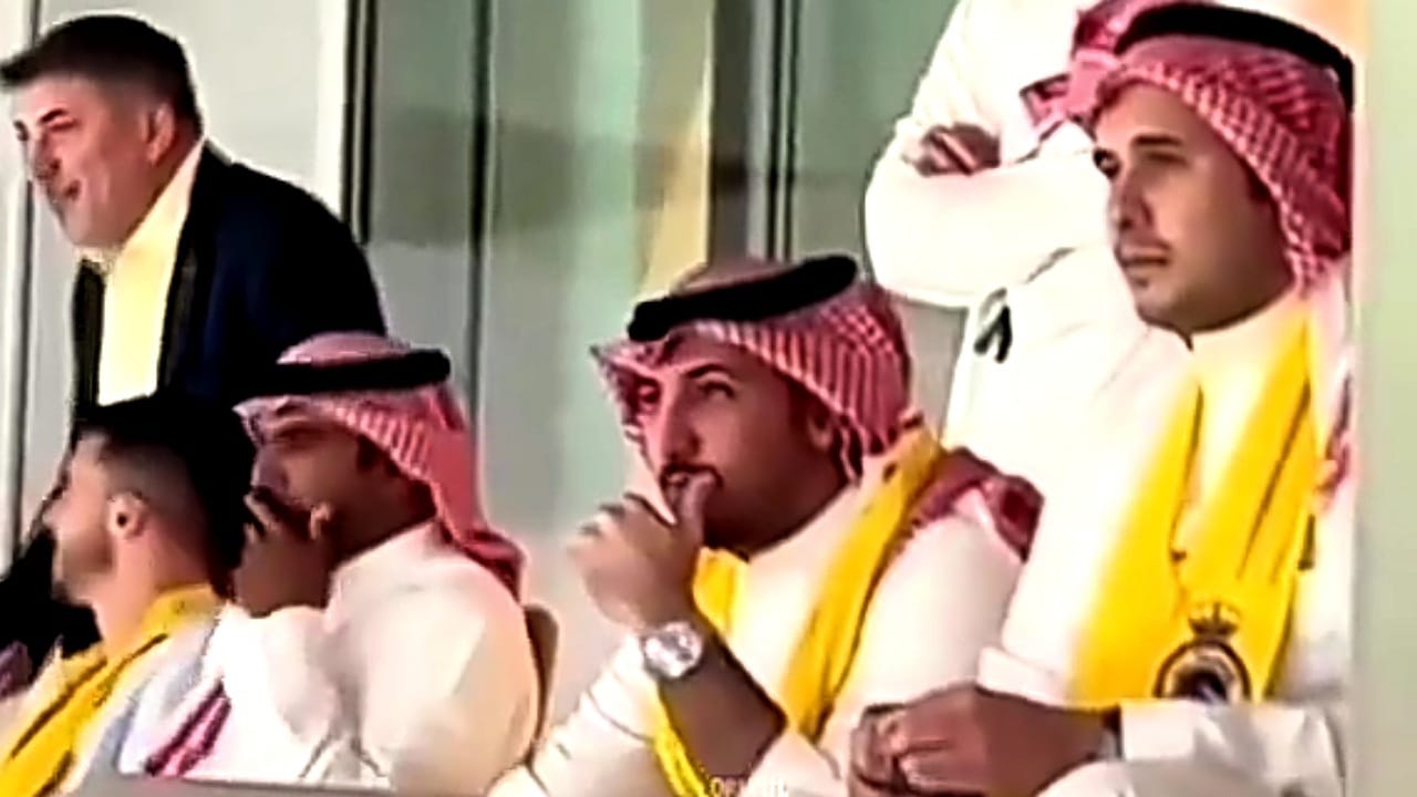 تأثر الأمير تركي بن سلمان بعد خسارة النصر أمس  ..  فيديو