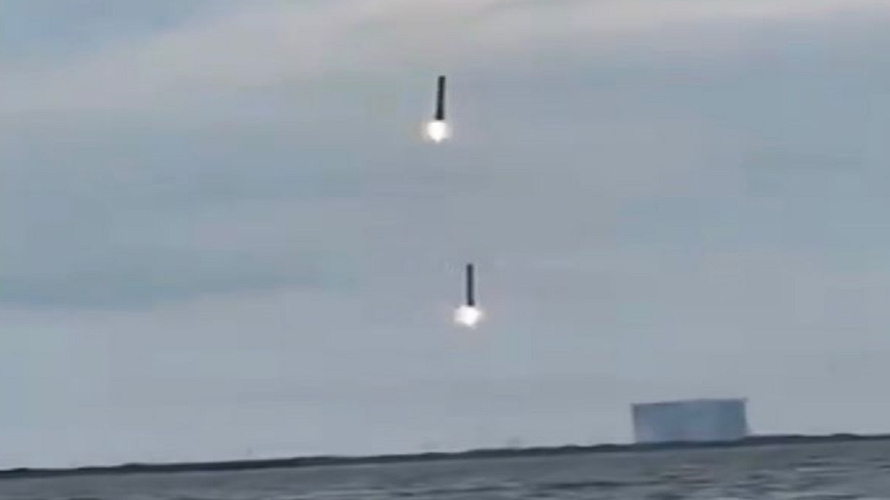 لحظة هبوط صاروخين لمراقبة العواصف الشمسية ..فيديو