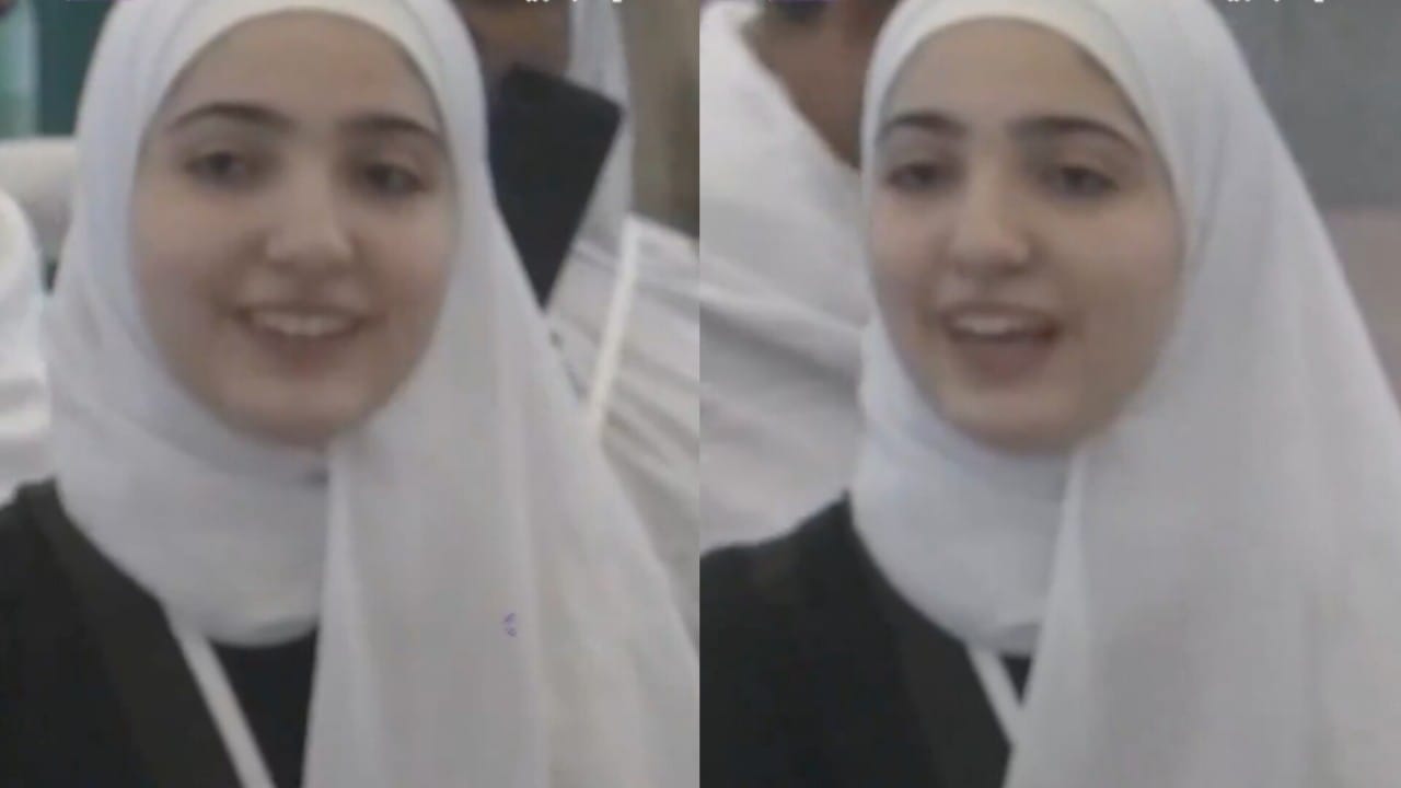 فتاة سورية تصل المملكة للحج بعد 14 عامًا من فصل التوأم الطفيلي .. فيديو