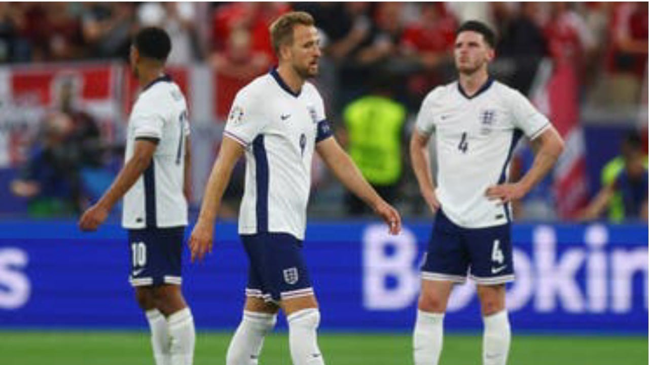 أول رد فعل من منتخب إنجلترا بعد التعادل مع الدنمارك