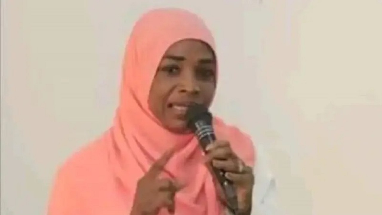 مصرع صحافية سودانية بلدغة ثعبان