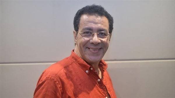 النيابة تكشف تفاصيل وفاة فنان مصري أمام مستشفى بالتجمع.. فيديو