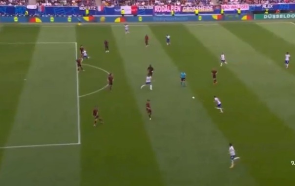 ياسر القحطاني: هدف فرنسا غير صحيح والخطأ على ساليبا.. فيديو