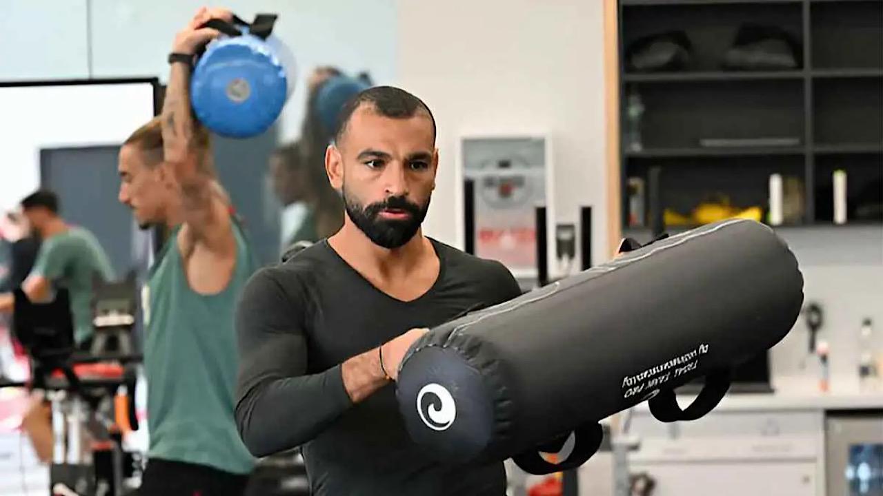 ‎محمد صلاح يلفت الأنظار في تدريبات ليفربول