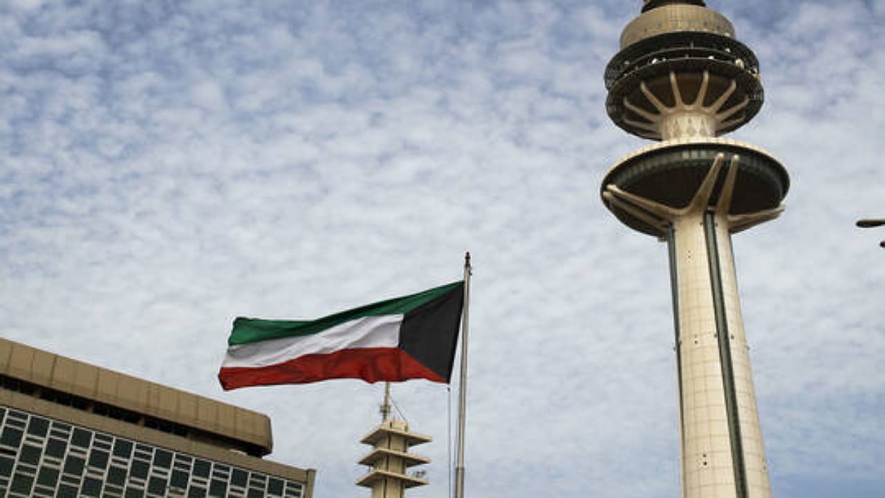 الكويت تفرض قيودًا حازمةً على الحسينيات