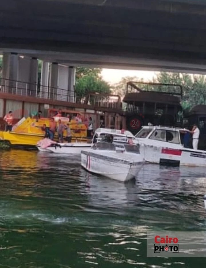 مصرع عروسين غرقا بعد سقوط سيارتهما في نهر النيل .. صور