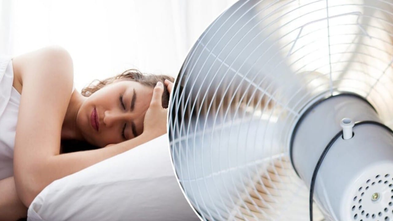 5 مخاطر للنوم تحت المروحة في فصل الصيف