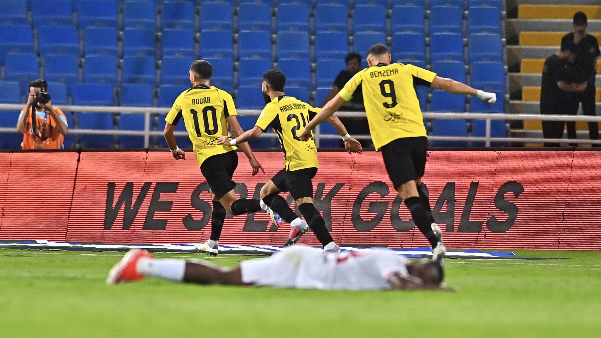 الاتحاد يتغلب على الخلود بهدف نظيف .. فيديو