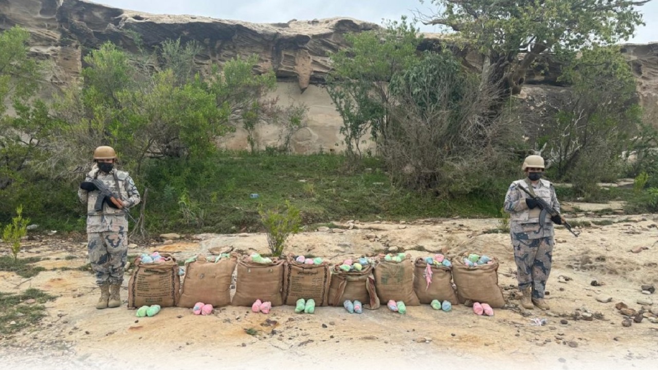 إحباط تهريب 160 كيلوجرام من القات المخدر بعسير