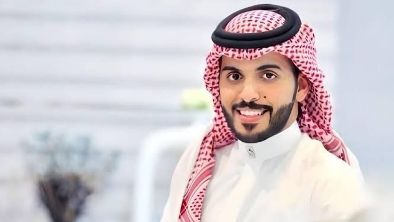 غازي الذيابي: شعور عظيم لمن تزوج أخوك وأتخيل وش يقول لعياله عني  ..  صورة