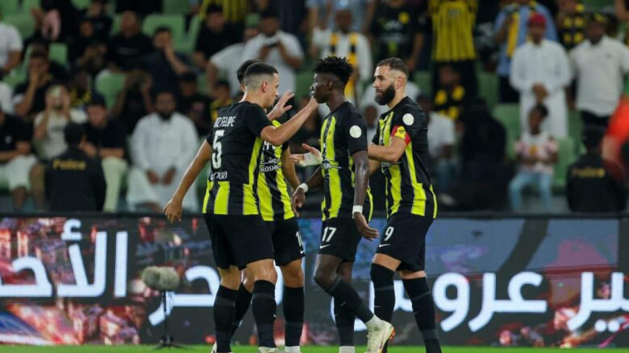 الاتحاد يُعلن عن القميص الاحتياطي للموسم الكروي الجديد  ..  صور