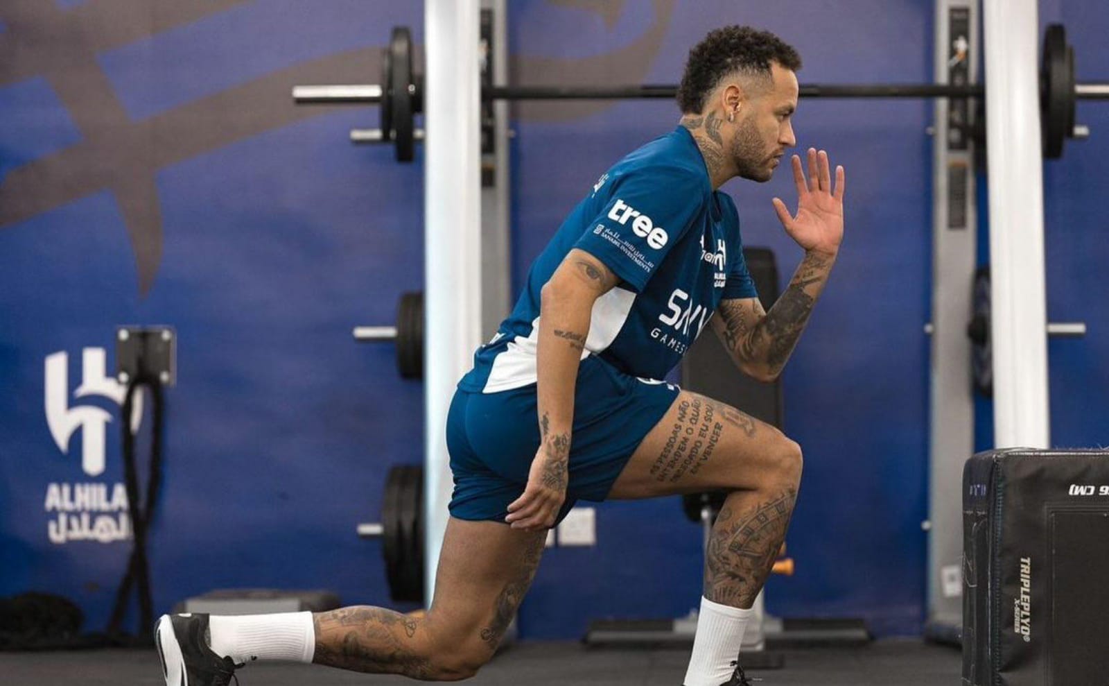 الهلال ينهي تحضيراته لوديته ونيمار يواصل التأهيل