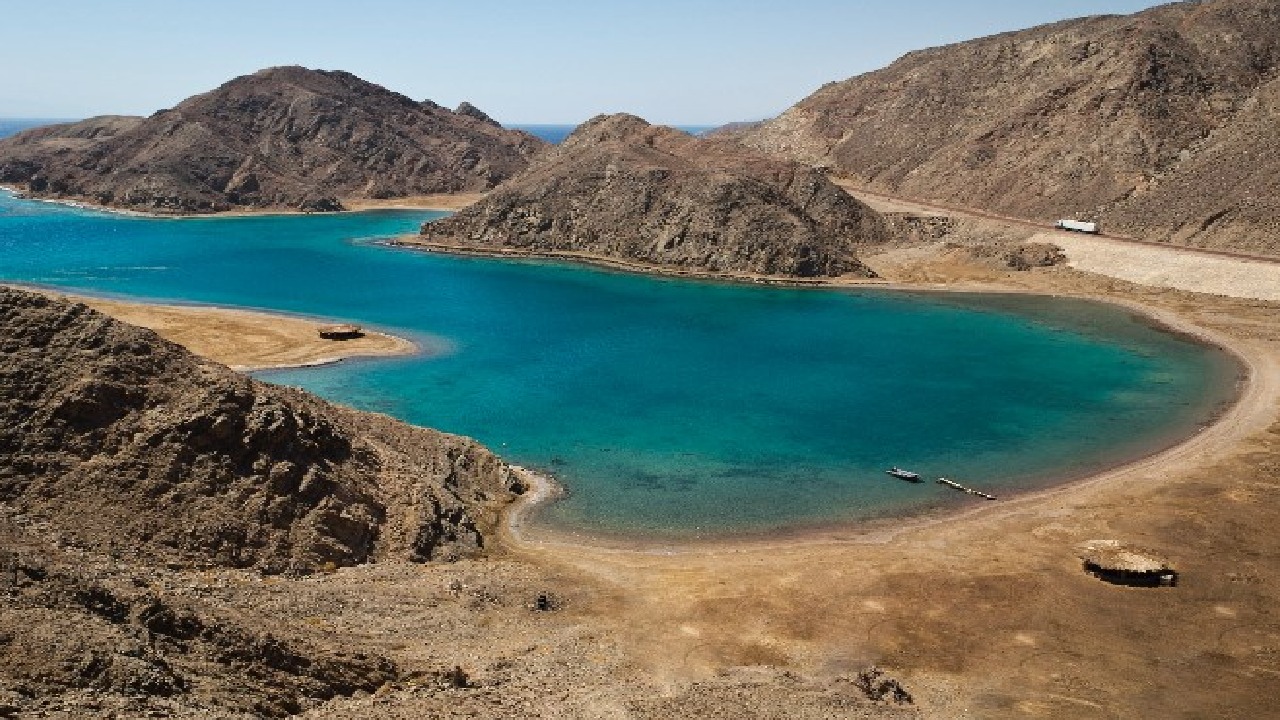 إصـابة سائحين في حـادث طعن بـ طابا