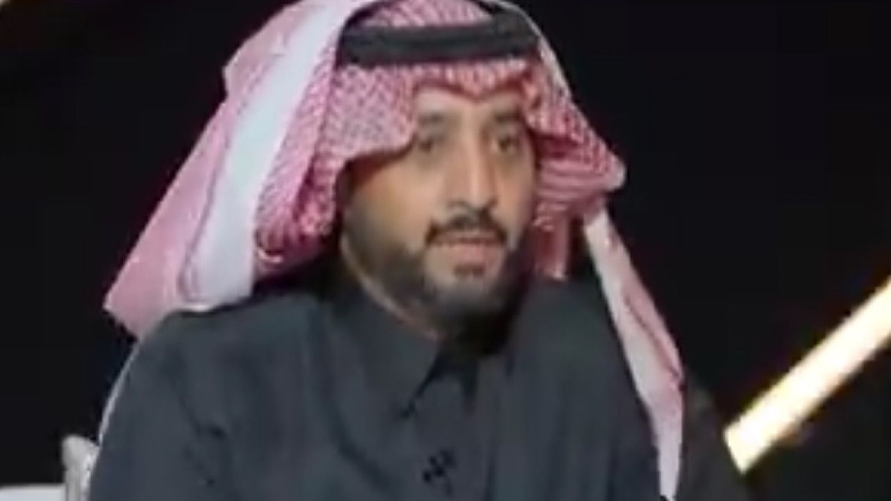 خالد العيسى يكشف أسباب فشل صفقة متعب الحربي .. فيديو