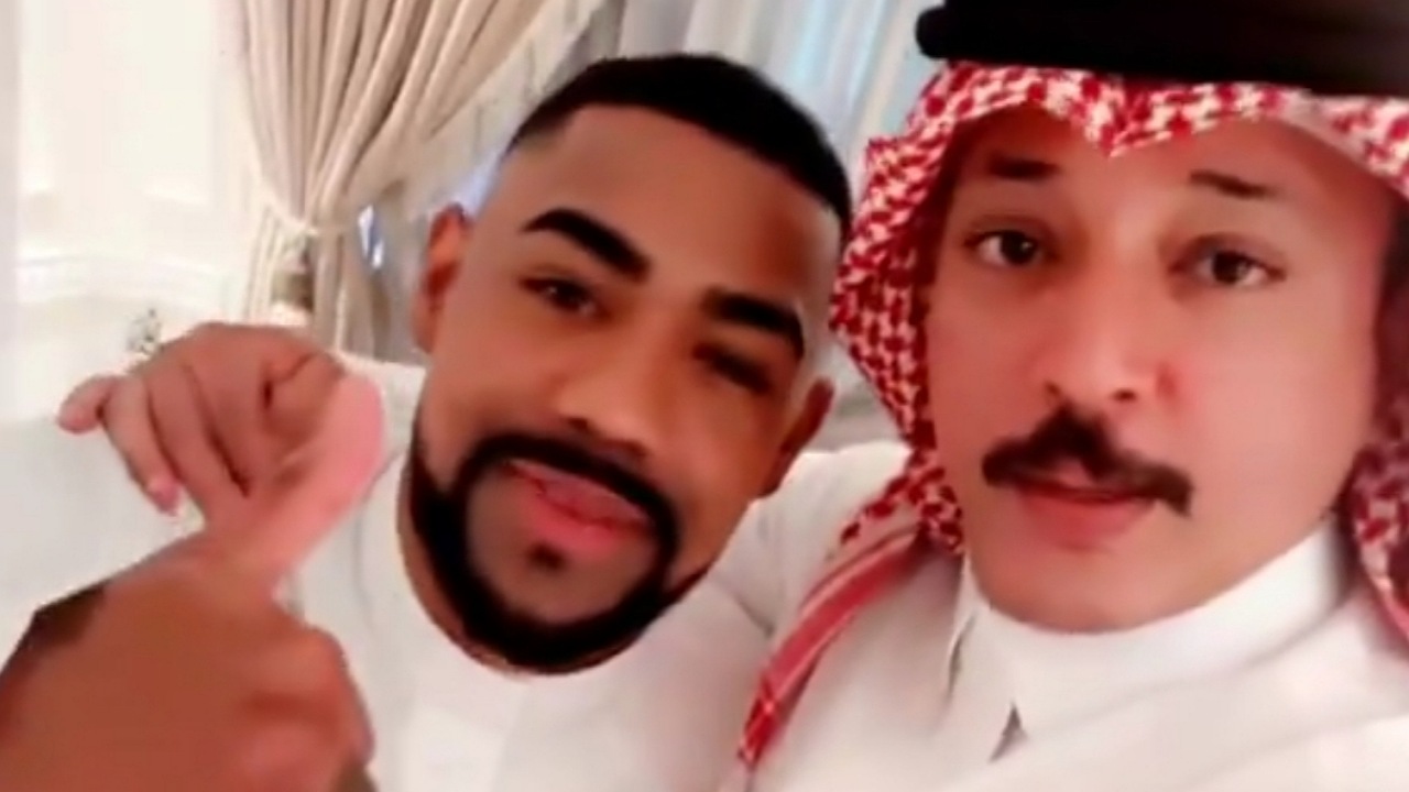 مالكوم لمحمد كنو: أحب هذا الرجل.. فيديو