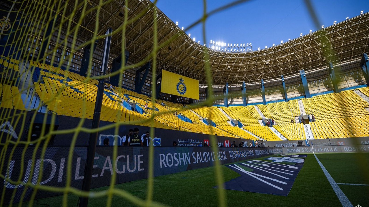 بتيفو خاص … جمهور النصر يبدأ الاستعداد لديربي الهلال