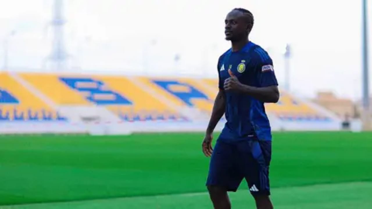 ساديو ماني يُثير غضب الجماهير النصراوية .. فيديو