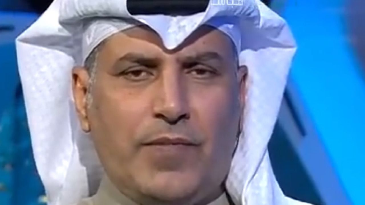 عبدالله القحطاني‬⁩: يُسمح للاعب باستبدال حذائه أو واقي الساق دون تأثير على الهدف المسجل .. فيديو