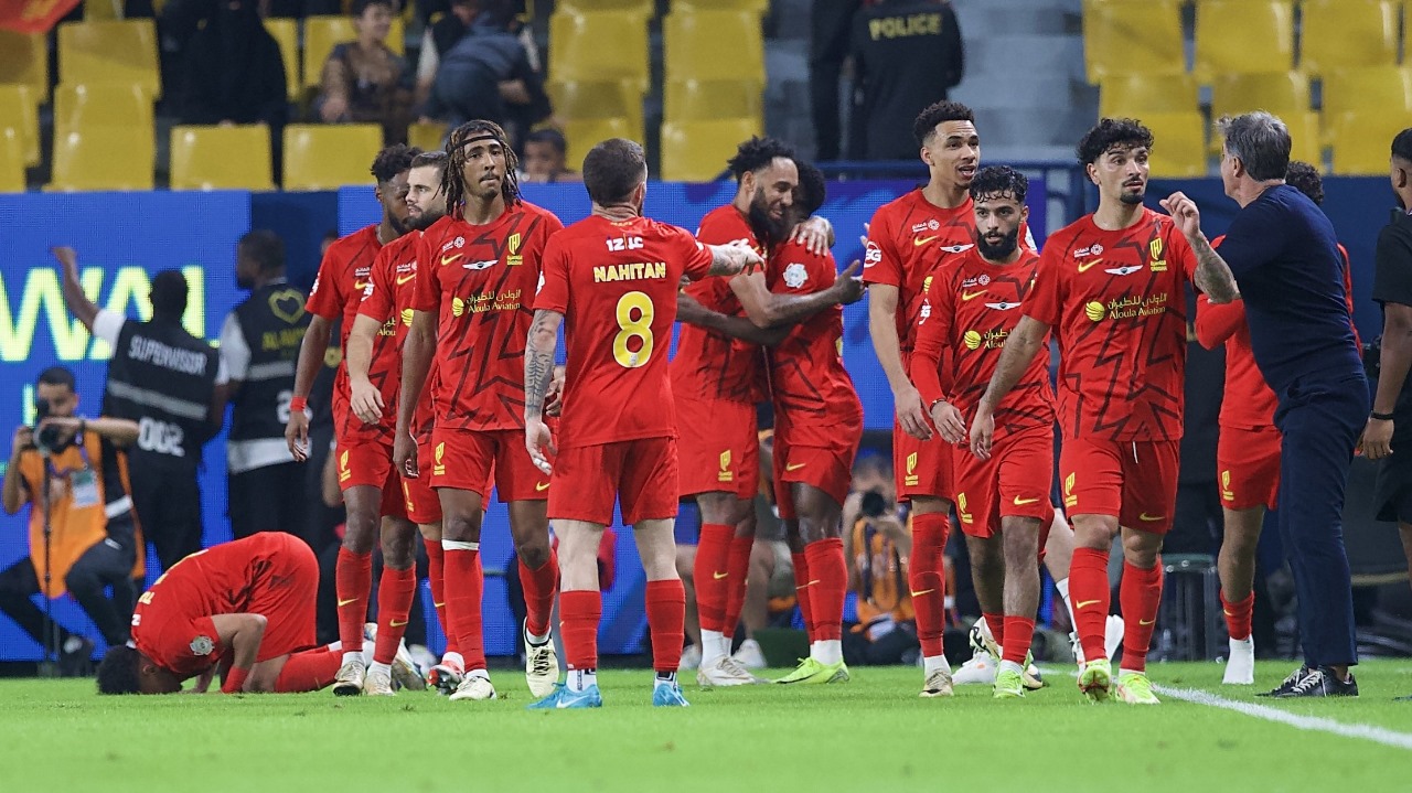 القادسية يتغلب على النصر بهدفين