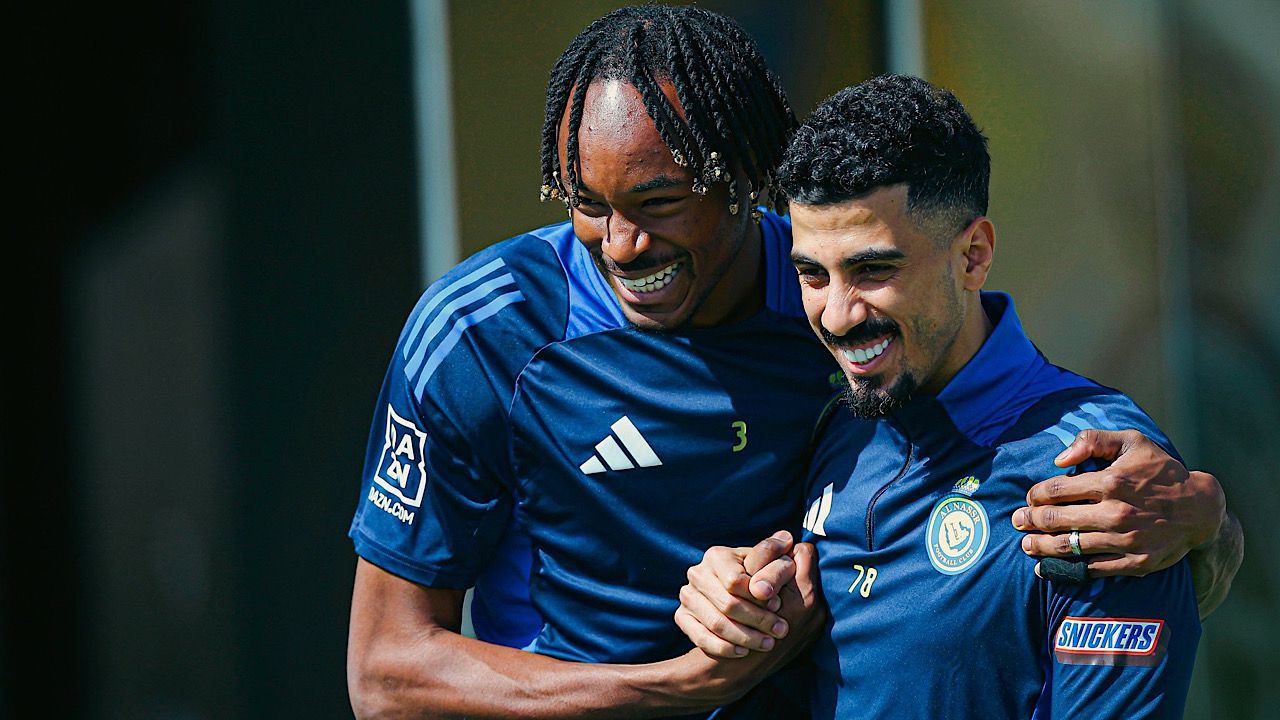 لاجامي يطلب تجديد عقده مع النصر