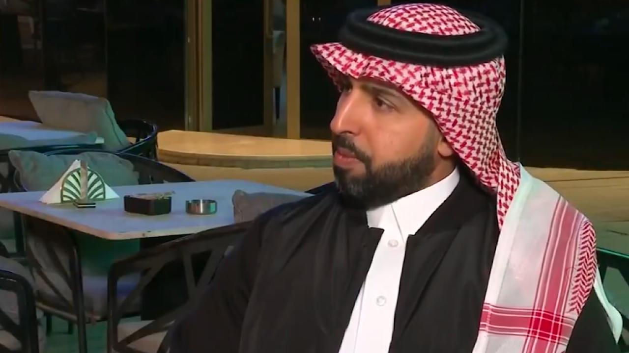 شقيق سالم الدوسري يكشف كواليس بداياته وكيفية لحاقه في خليجي 26 .. فيديو