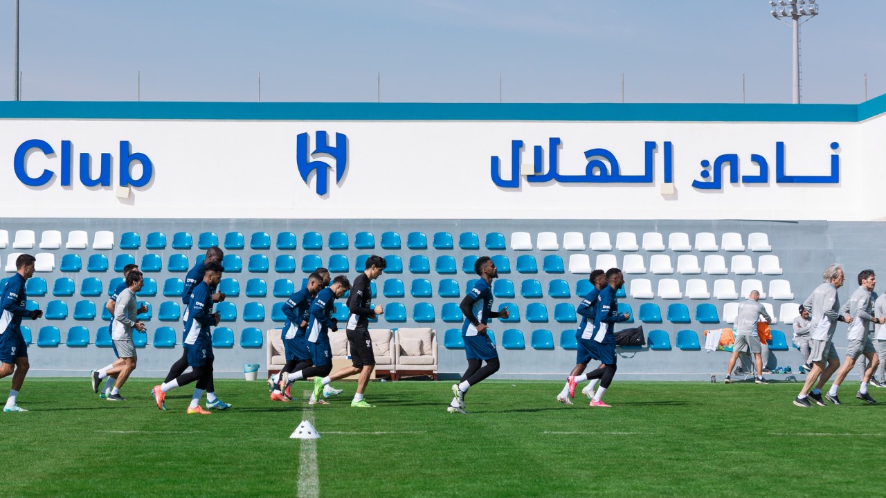 الهلال يكشف تفاصيل إصابة ثلاثي الفريق