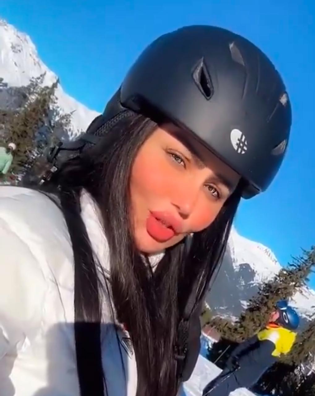 حليمة بولند: والله أن الصياهد أونس جوي صار هناك .. فيديو