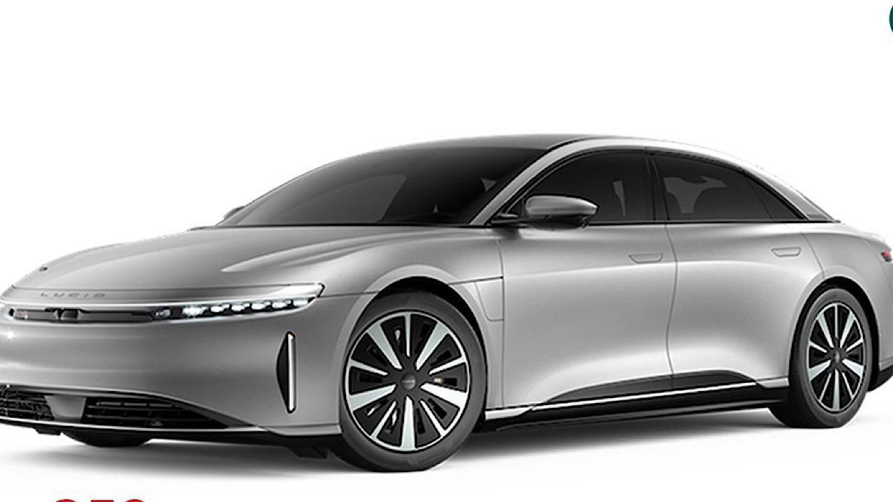 التجارة تستدعي ‬⁩ 358 مركبة Lucid Air Pure RWD