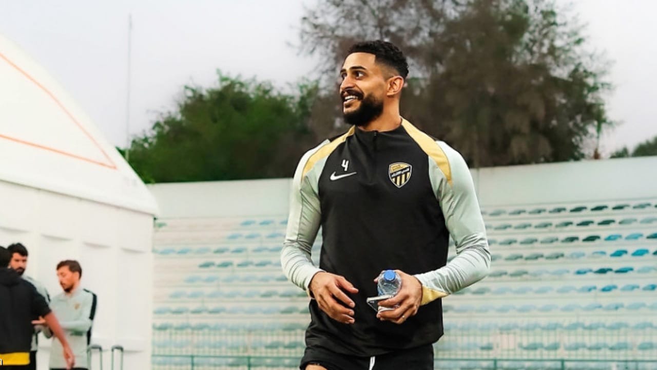 العمري يرفض العودة إلى النصر
