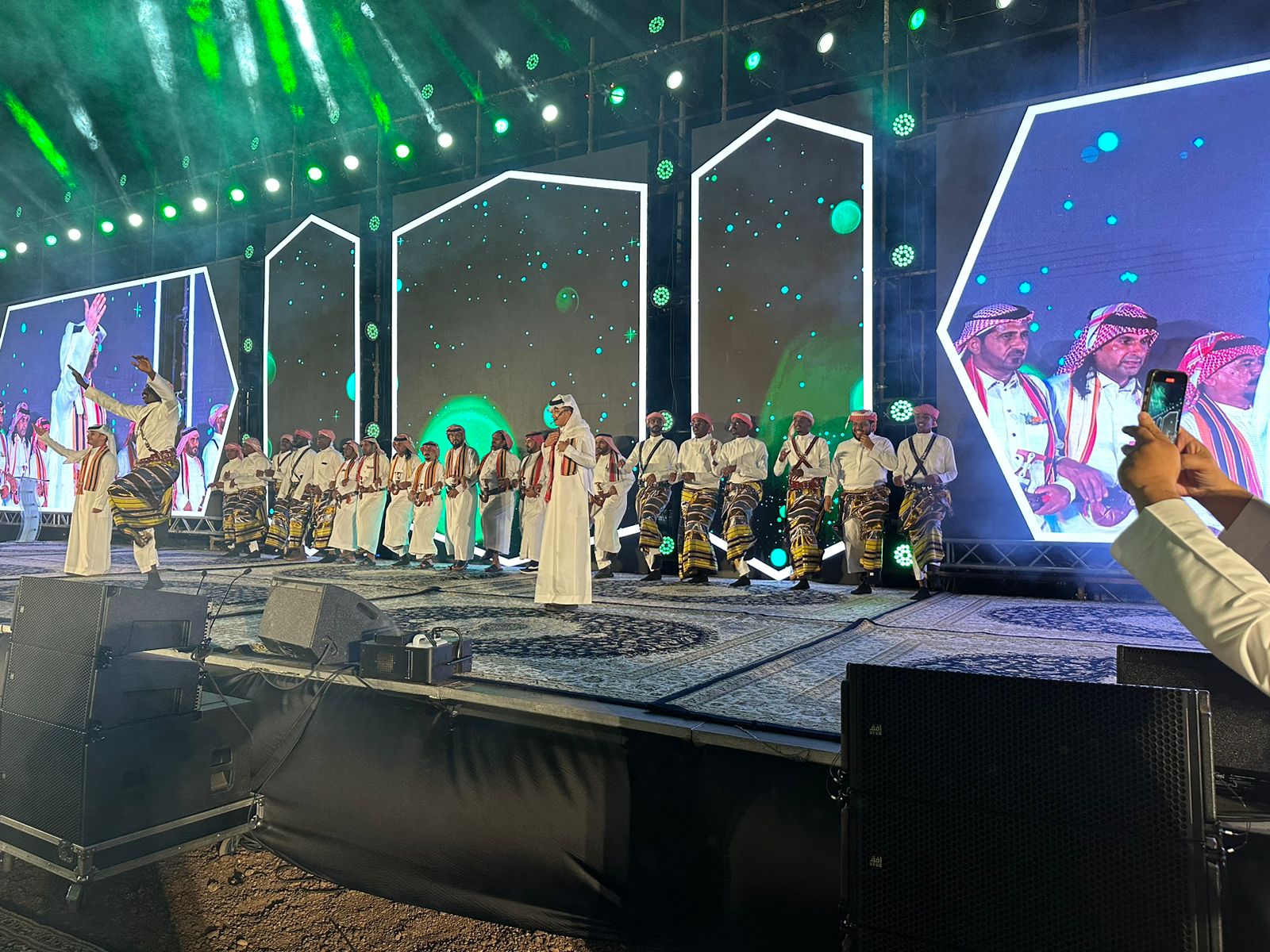 انطلاق المهرجان الأول للأسماك في عسير.. صور