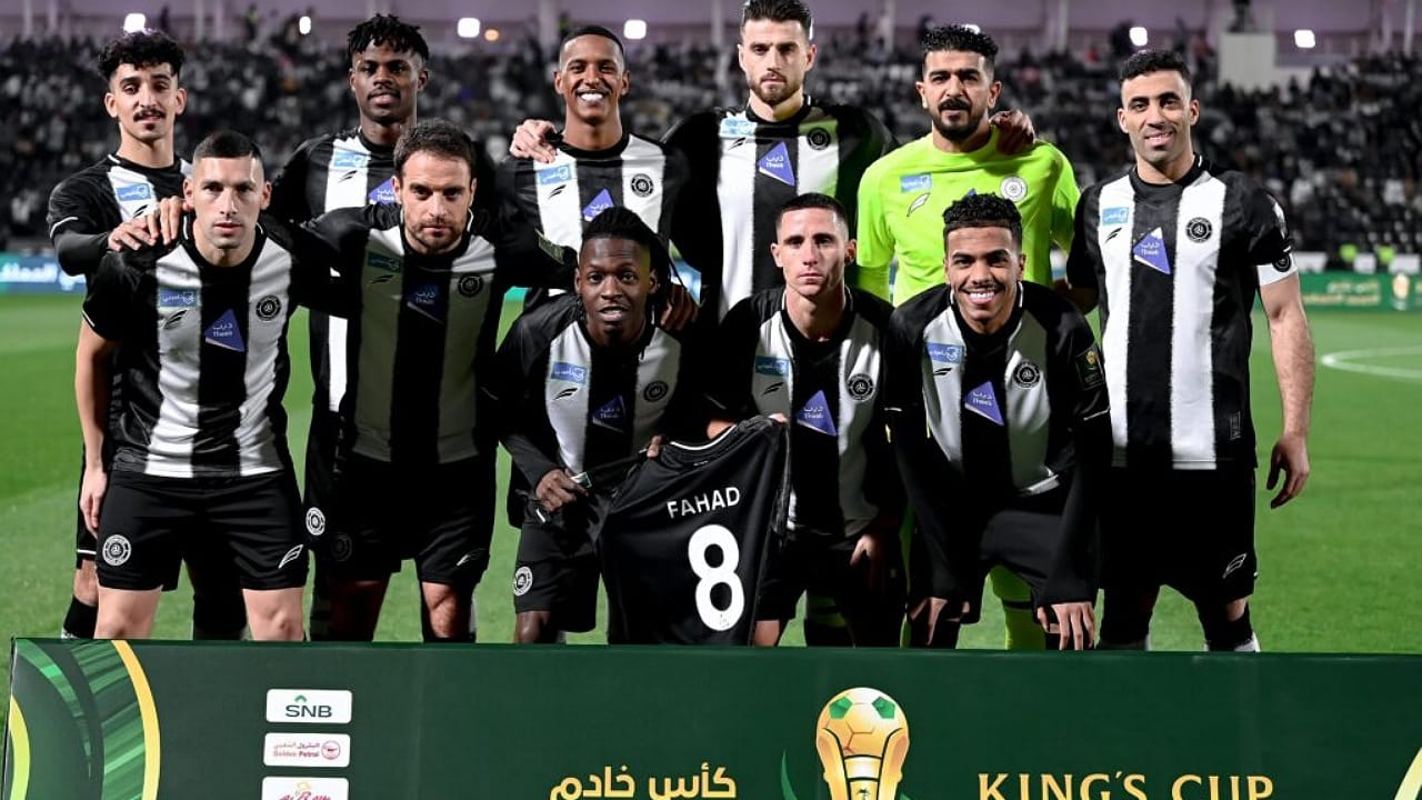 الشباب يتجاوز الفيحاء ويتأهل لنصف نهائي كأس الملك.. فيديو