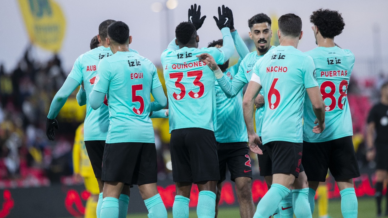 القادسية يواصل انتصاراته ويتغلب على العروبة بهدفين .. فيديو