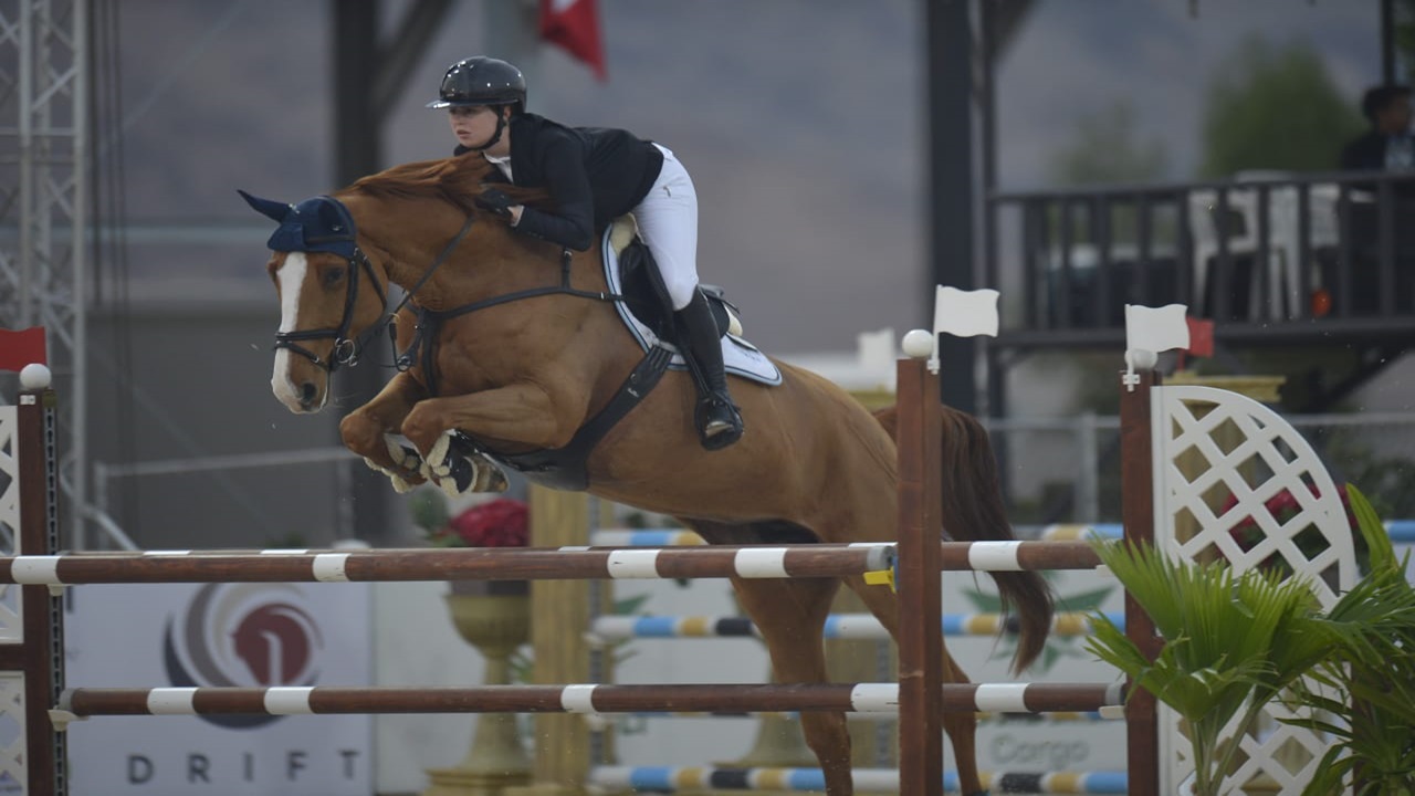 انطلاق بطولة “دريفت 25” الدولية لقفز الحواجز في جدة