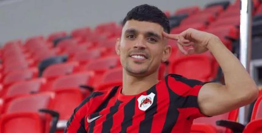 بن شرقي يقترب من الانتقال للأهلي المصري