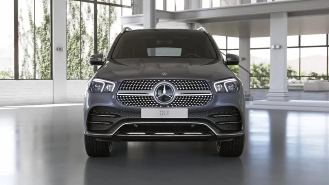 أسعار ومواصفات مرسيدس GLE 450 الجديدة في المملكة .. صور