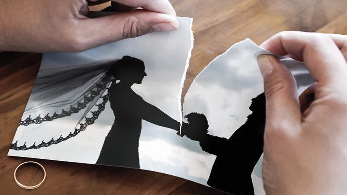 زوج يتخلى عن عائلته في مصر بعد إصابتهم بالسرطان