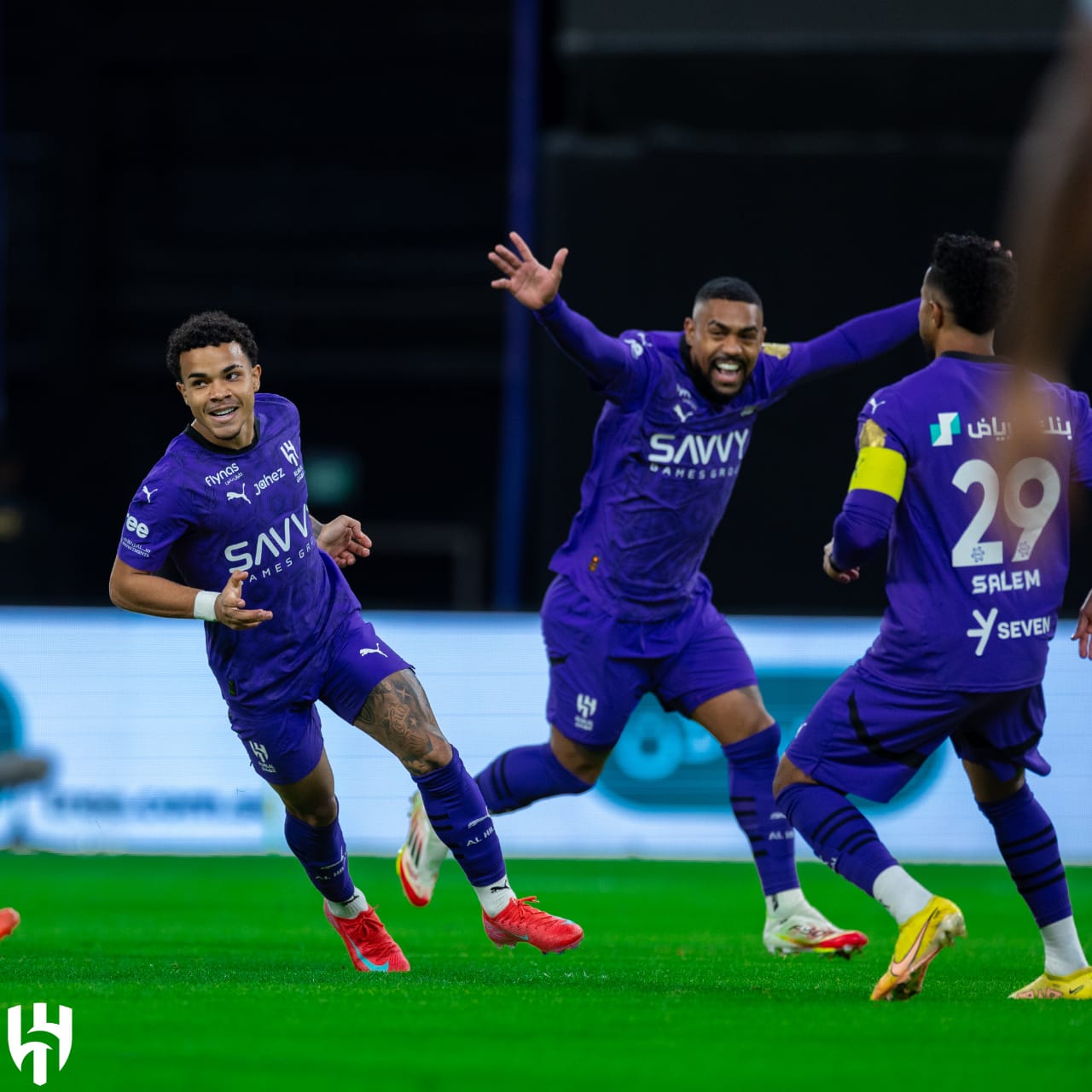 سيزار يقود الهلال لتحقيق رقم قياسي في أول ظهور له