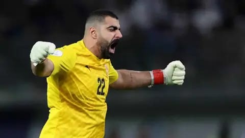 حارس البحرين عن مواجهة عمان: خلنا اليوم نستأنس ونفكر في العشاء.. فيديو