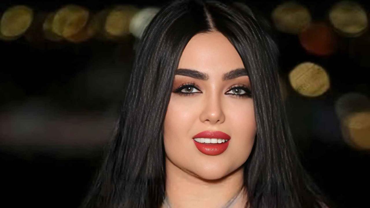 البلوجر آية الياباني تنفي شائعات وفاتها : كافي تراني عايشة .. صورة