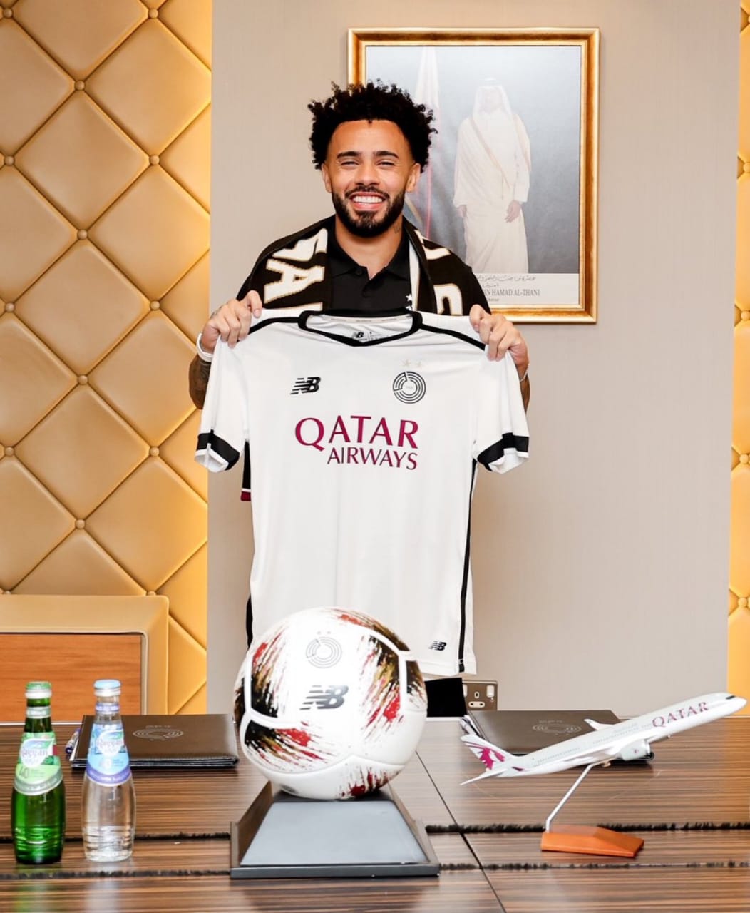 السد القطري يضم البرازيلي كلودينهو في صفقة ضخمة