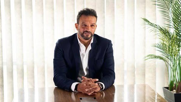  عباس يوجه صدمة جديدة لـ الزمالك: النادي هو من صنع زيزو